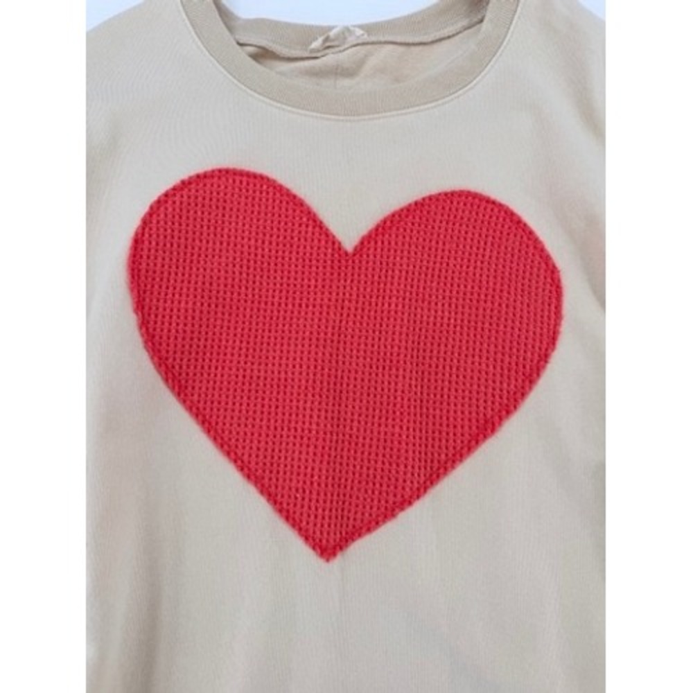 Easel Heart Patch Top Cream Red Graphic Tee Boho Cute S - Picture 3 of 16